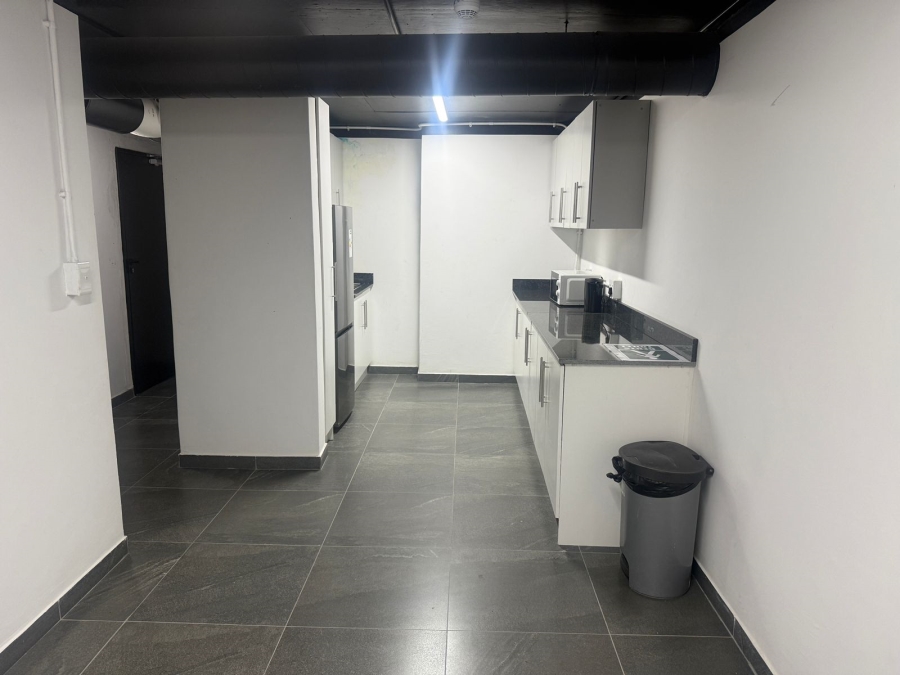 To Let commercial Property for Rent in Avondale Western Cape